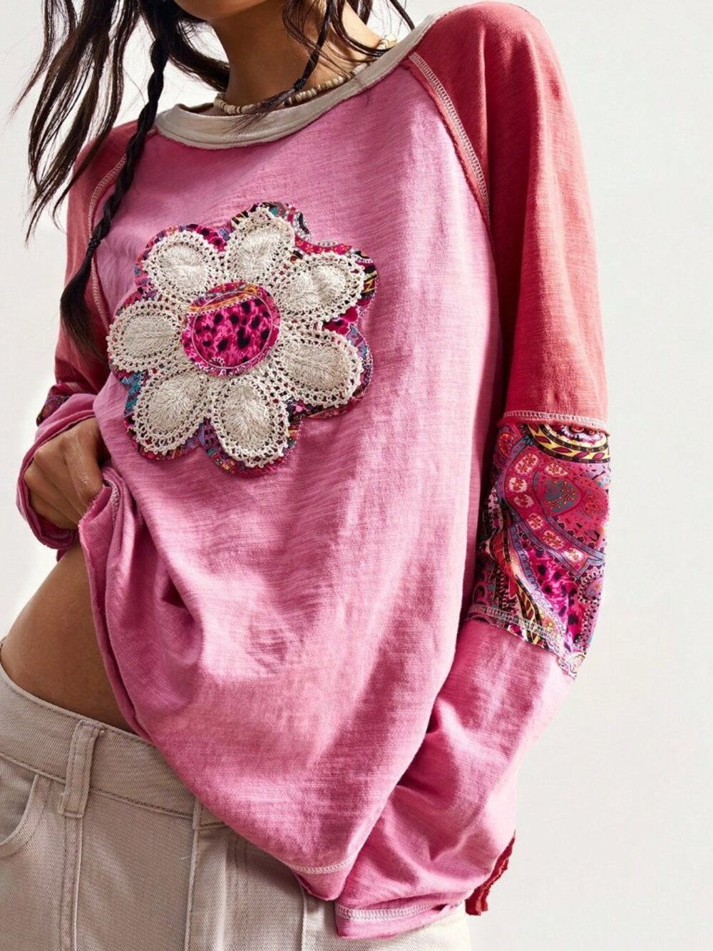 Multicolor Casual Women's Plus Size Loose Round Neck Graphic Drop Sleeve T-Shirt - Picture 6 of 7